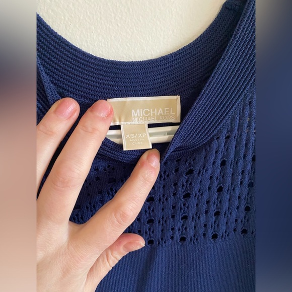 MK Michael Michael Kors sleeveless midi knit navy dress - Picture 4 of 7